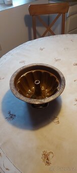 KAMENINOVÁ  STARÁ  BÁBOVKA - 2