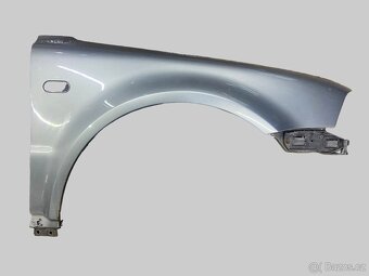 Předek VW Passat B 5,5 kapota nárazník blatník - 2