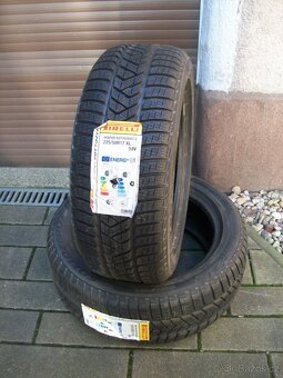 2x Pirelli 225.50.17 98H XL - 2
