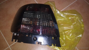 Audi A4 B5 sedan, zadní levé světlo - 2