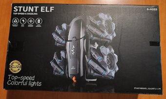 Auto na dálkové ovládání Stunt Elf. - 2