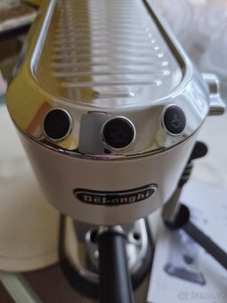 Kávovar De'Longhi Dedica Style EC 685 - 2