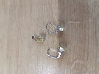 Náušnice a přívěsek zn. Swarovski - 2