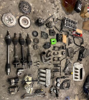 Renault Clio Sport 172/182 2.0 16V - 2