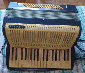 Akordeon, historická harmonika pianovka FIROTTI - 2