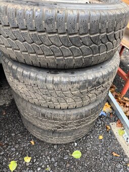 Pneu s diskama na T5 - 2