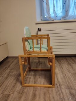 Dětský jídelní stůl - 2