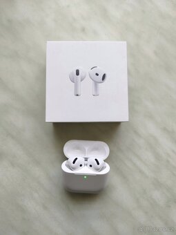 Sluchátka Apple Airpods 4 - 2