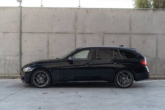 BMW Rad 3 Touring 330d - 2