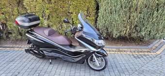 Piaggio X10 350 cm3 - 2