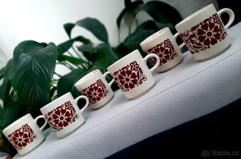Set retro hrnků Kera Vitral / ČSSR.. - 2