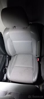 Subaru Forester SG 2003-2005 – přední sedadla - 2