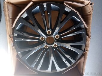 Zanovni 18" al disky ORIGINAL TOYOTA YARIS CROSS, CHR - 2