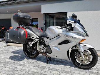 Honda vfr 800 V-tech - 2
