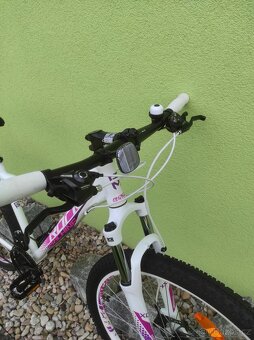 Značkové horské kolo ROCK MACHINE 27,5"/18" Disk - 2