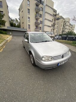 Volkswagen Golf IV (1.6 16V, 77 kW, benzín, 2002) – na ND ne - 2