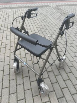 Nové čtyřkolové chodítko ECO-Light II - 2