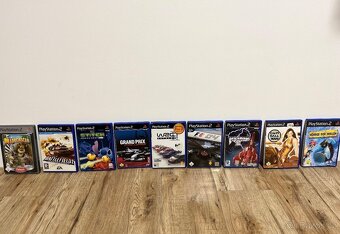 Herná konzola - Sony PlayStation 2 + 10 originálnych Hier - 2