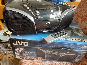 JVC mp3 rc-ez55b - 2