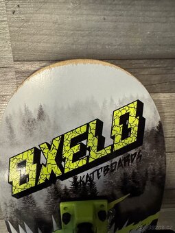 Oxelo skateboard - 2