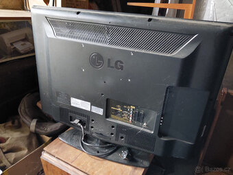 Plochá televize LG - 2