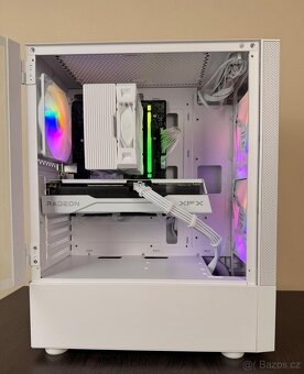 PC - I5 14400f / RX 9060 XT / 32GB RAM / 1TB M.2 SSD - 2