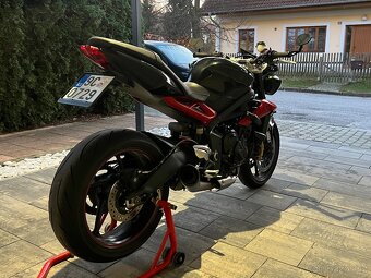 Triumph Street Triple 675 R A2 - 2