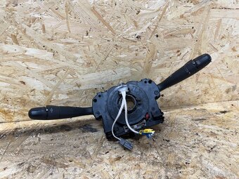 PÁČKY POD VOLANT CITROEN BERLINGO II 96662454XT - 2