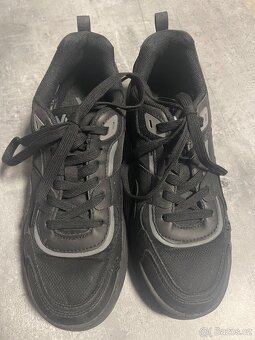 Černé chlapecké botasky - 2