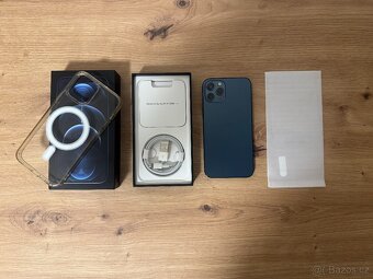 Apple iPhone 12 Pro, 128 GB Pacific Blue, 82% Battery - 2