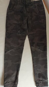 Chlapecké kalhoty vel. S (158/164) - 2