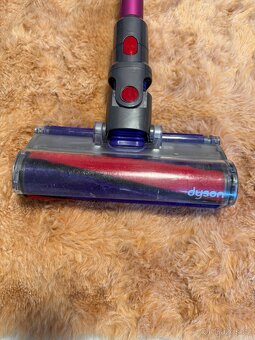 Tyčový a ruční vysavač Dyson V7 Motorhead - 2