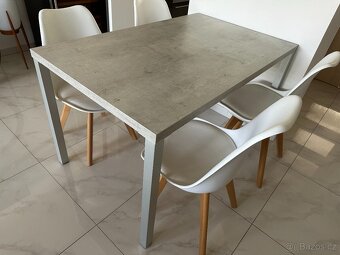 Jídelní stůl 130 x 80 - 2