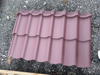 Plechová střešní krytina hnědá - 2