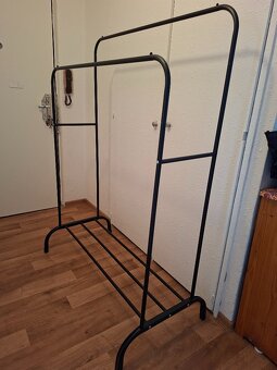 Dvouřadý kovový věšák - 2