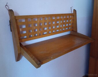 retro polička 1970 - 2