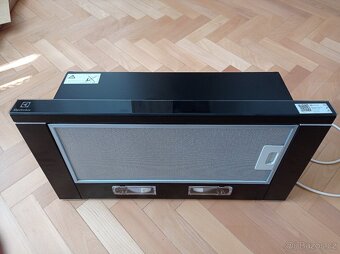 Digestoř elektrolux - 2