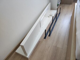 Prodám 2 ks - Police IKEA LACK - 190 cm - 2