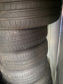 Plechové disky 14” 5x100 a letní pneu 185/60/R14 - 2