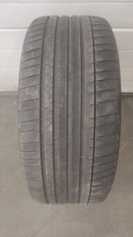 Letni pneu 285/40/21 - 2