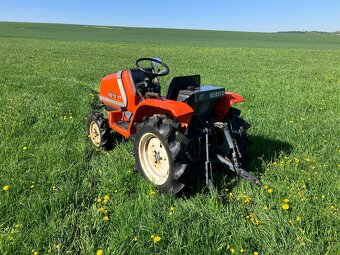 JAPONSKÝ MALOTRAKTOR KUBOTA ASTE A-15 4X4 - 2