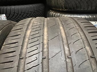 255/35R18 letní pneu BARUM BRAVURIS - 2