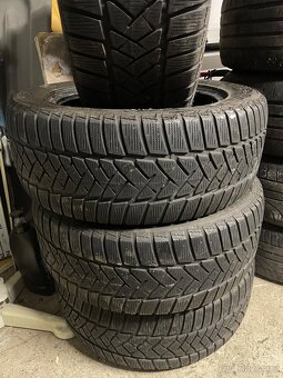 235 55 17 Dunlop zimní 6,5mm - 2