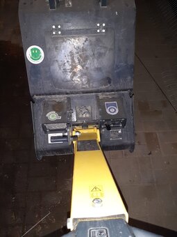 Reverzní vibrační deska BOMAG - BPR 70/70 D r.v. 2019 - 2