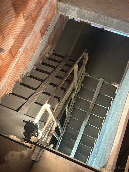 Šalování betonových schodů … - 2