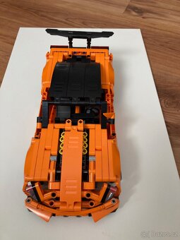 Lego technic sportovní auto - 2