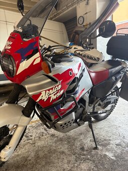 Honda Africa Twin 750 - 2