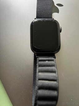 Apple Watch 5 44mm - 2