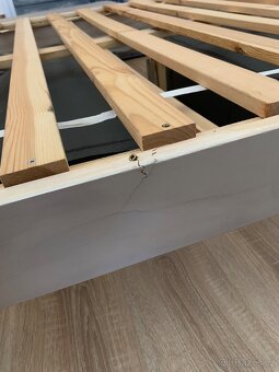 Postel s rostem 140/160x200cm - 2