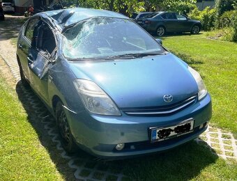 Toyota Prius - 2